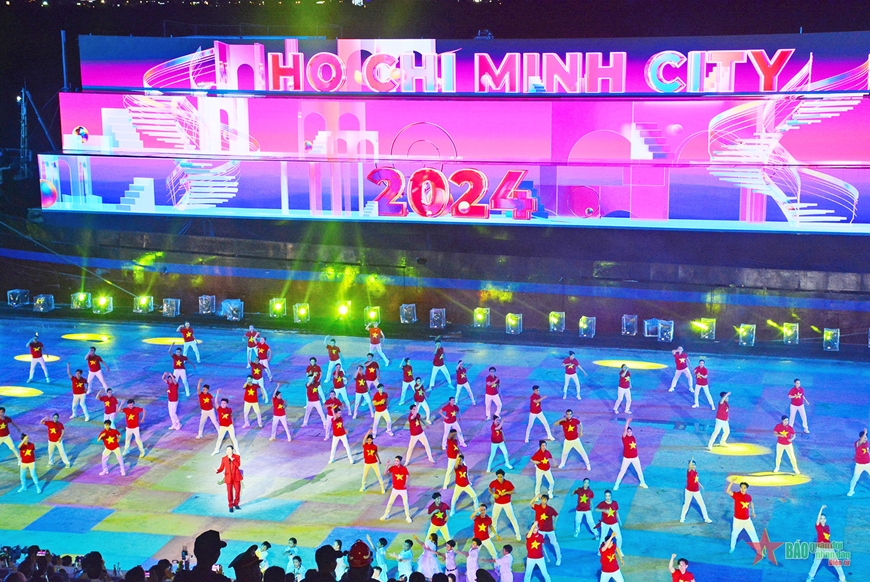 View - 	TP Hồ Chí Minh khai mạc lễ hội sông nước “Chuyến tàu huyền thoại”