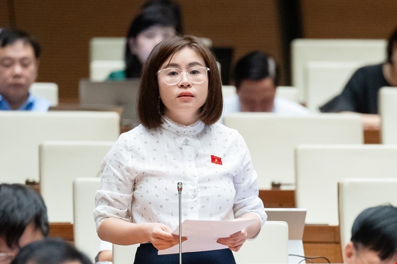 Quy định r&otilde; c&aacute;c trường hợp về dao, tr&aacute;nh ảnh hưởng người d&acirc;n d&ugrave;ng dao trong sinh hoạt