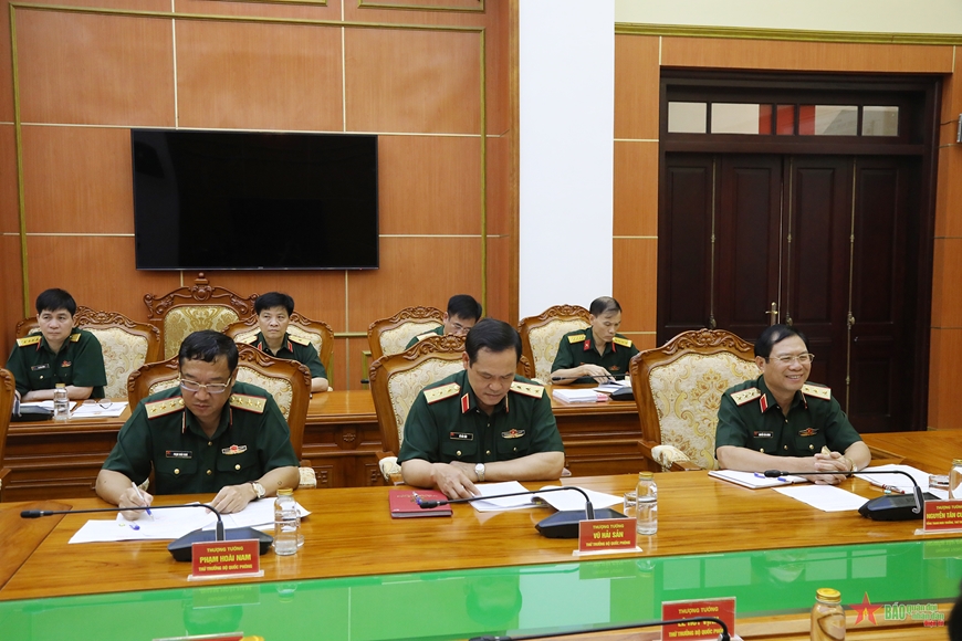 Đề nghị sửa Luật Sĩ quan Quân đội nhân dân Việt Nam