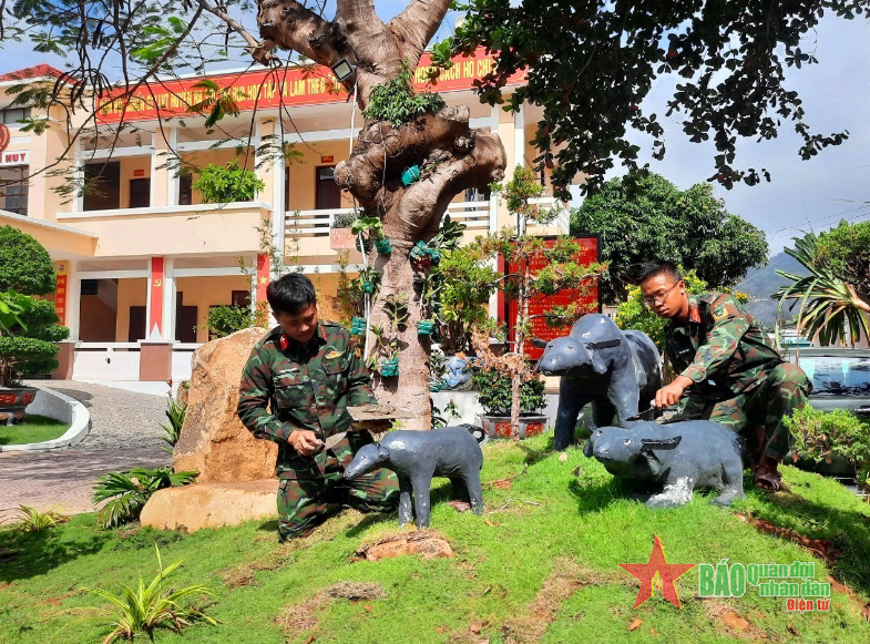 Chung tay làm đẹp đơn vị