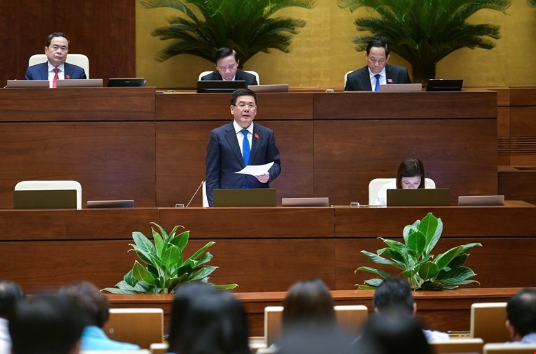 Bộ trưởng Bộ Công Thương: Đề xuất tạm dừng nghị định về quản lý thuốc lá thế hệ mới