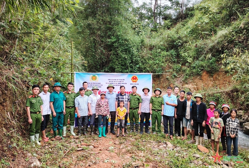 Hà Giang: Khởi công cầu dân sinh vượt lũ tặng bà con vùng cao biên giới