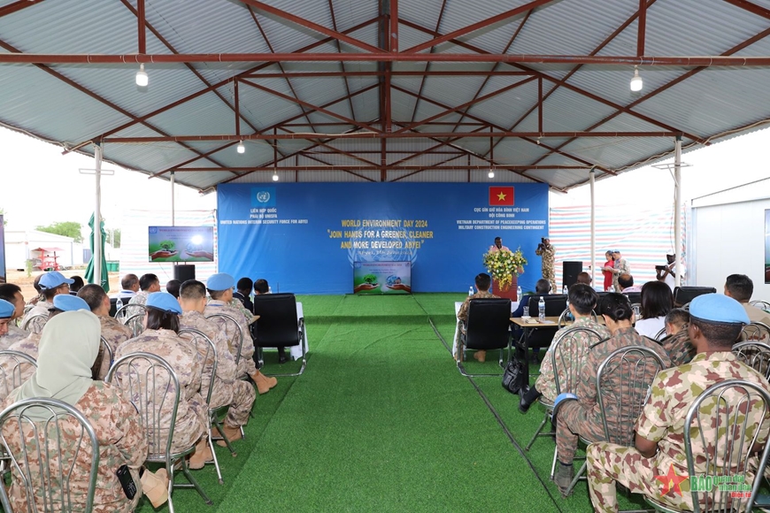 Đội Công binh Việt Nam chung tay vì một Abyei xanh, sạch hơn