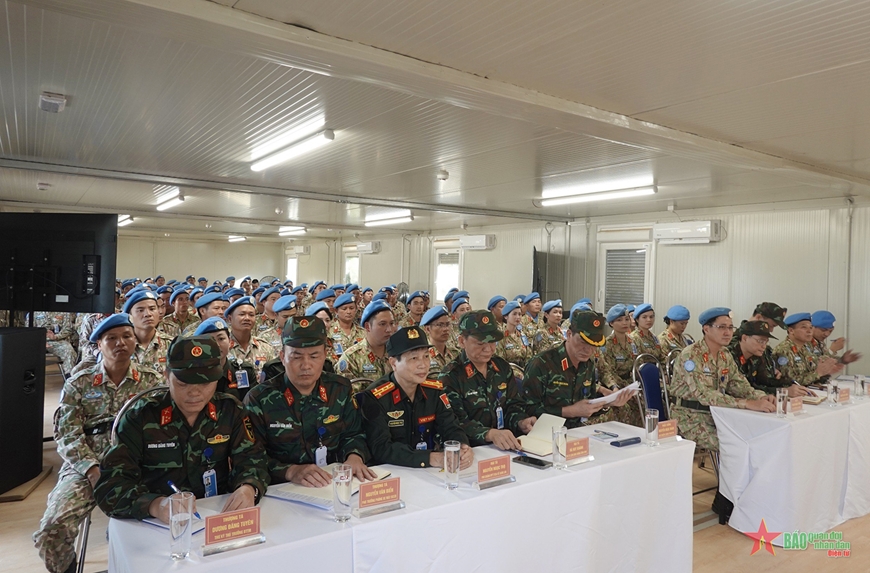 View - 	Đoàn kết, khắc phục khó khăn, hoàn thành xuất sắc mọi nhiệm vụ