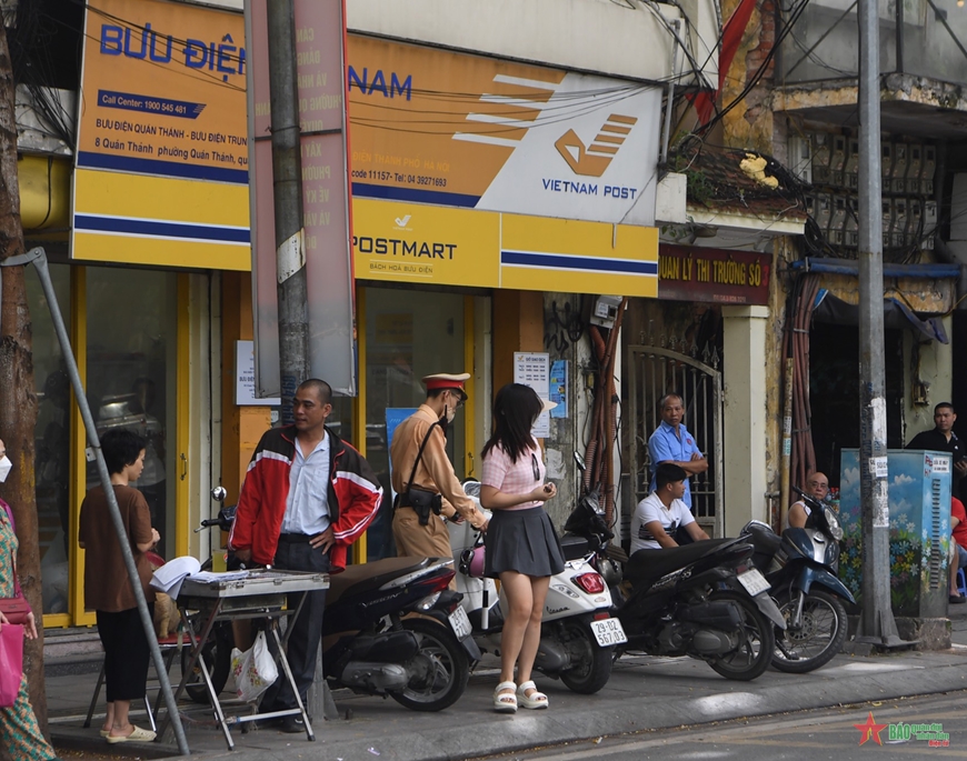 Hà Nội: Tổ công tác đặc biệt tăng cường xử lý các trường hợp vi phạm trật tự an toàn giao thông