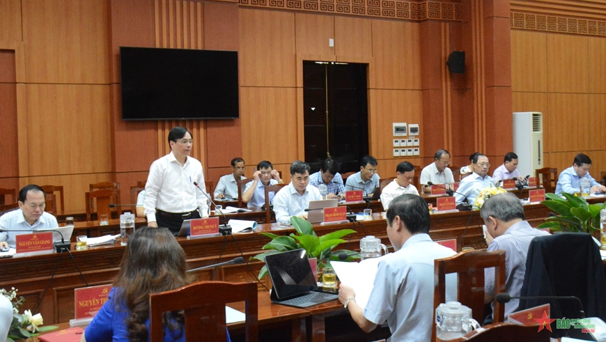 Đoàn khảo sát Tiểu ban Văn kiện Đại hội XIV của Đảng làm việc với Ban Thường vụ Tỉnh ủy Quảng Nam