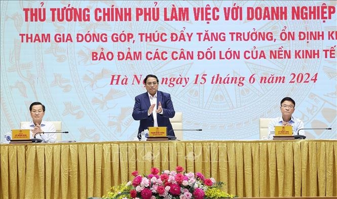 Thủ tướng Phạm Minh Chính làm việc với doanh nghiệp Nhà nước