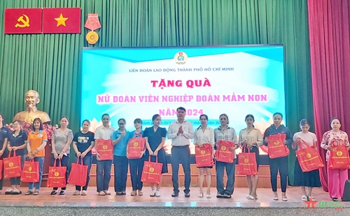 TP Hồ Chí Minh: Bồi dưỡng nghiệp vụ cho nữ đoàn viên nghiệp đoàn mầm non