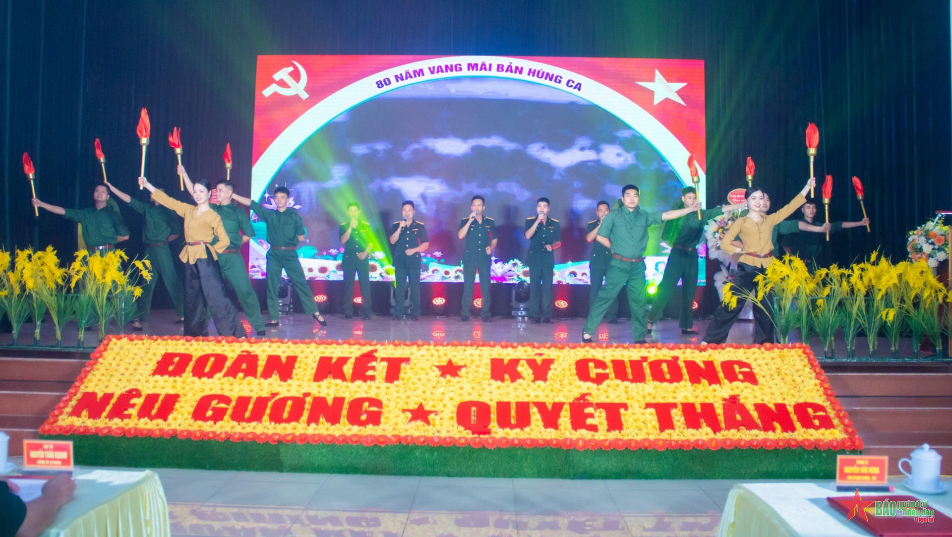 Lữ đoàn Đặc công Biệt động 1 tổ chức Chương trình nghệ thuật 80 năm vang mãi bản hùng ca