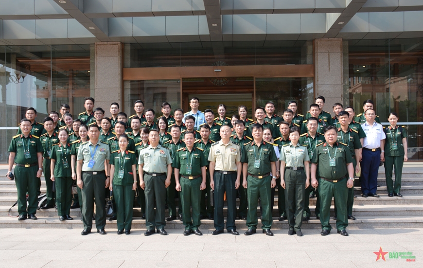 Chương trình giao lưu sĩ quan trẻ Việt Nam-Trung Quốc năm 2024 thành công tốt đẹp