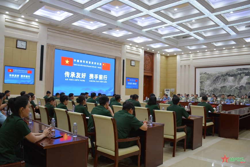 Chương trình giao lưu sĩ quan trẻ Việt Nam-Trung Quốc năm 2024 thành công tốt đẹp