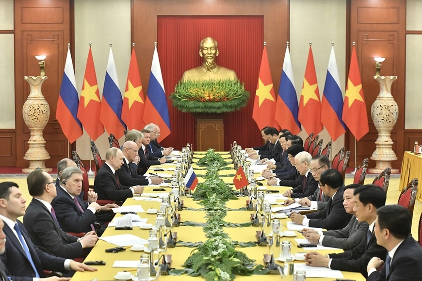 Báo chí Nga nêu bật chuyến thăm của Tổng thống Vladimir Putin đến Việt Nam