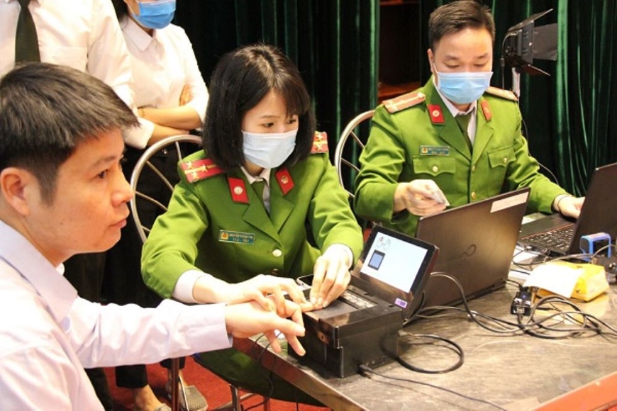 Từ ngày 25 đến 30-6, Công an Hà Nội tạm ngừng nhận hồ sơ cấp căn cước công dân
