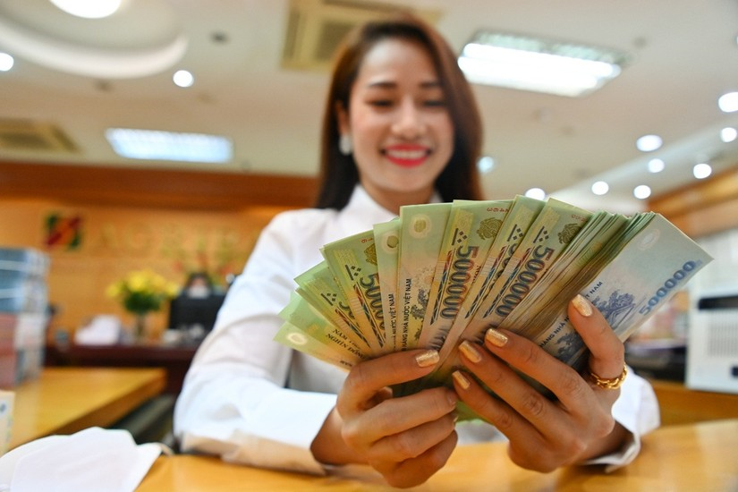 Tăng lương cơ sở, cán bộ, công chức nửa mừng, nửa lo