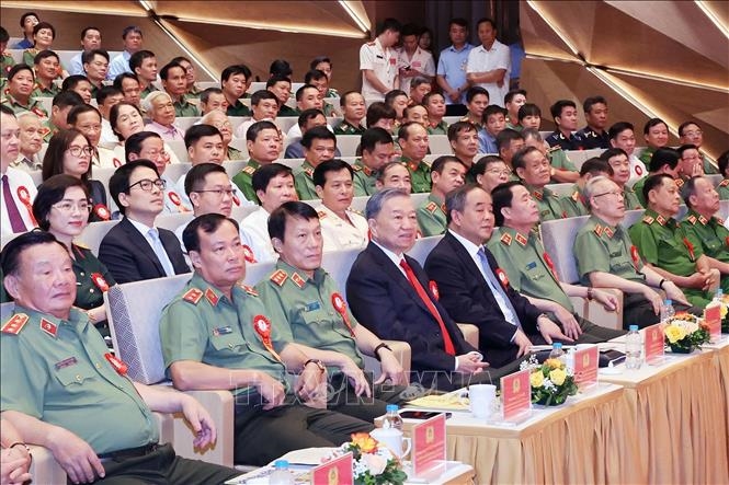 Chủ tịch nước Tô Lâm dự lễ kỷ niệm 70 năm Ngày truyền thống lực lượng Kỹ thuật nghiệp vụ Công an nhân dân