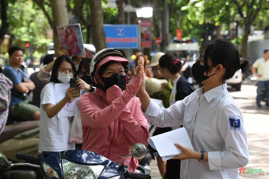 Thi tốt nghiệp THPT 2024: Đề Toán khó, phân hóa cao, dự kiến không nhiều điểm 10
