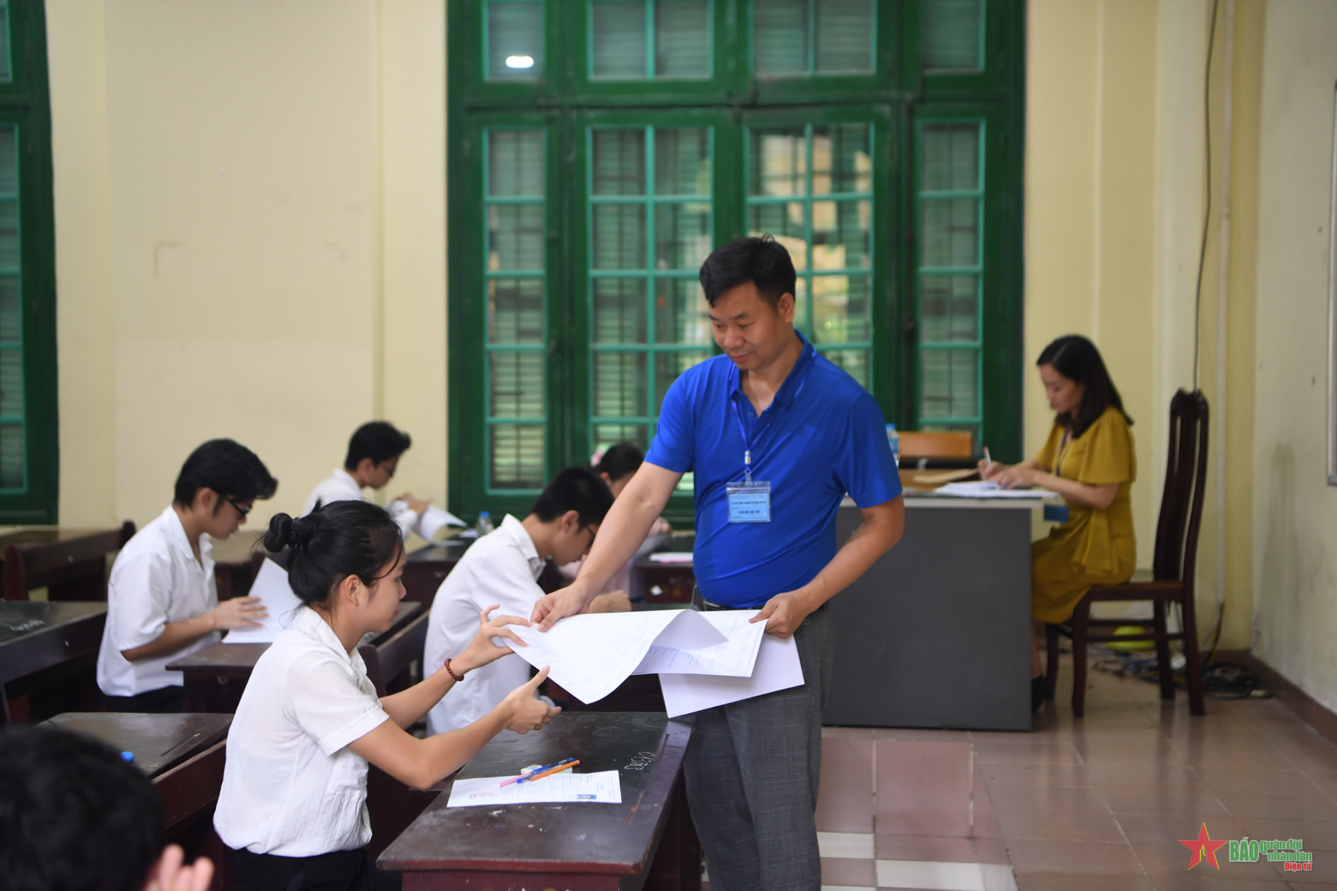 Thí sinh quyết tâm cao bước vào môn đầu tiên tốt nghiệp THPT 2024