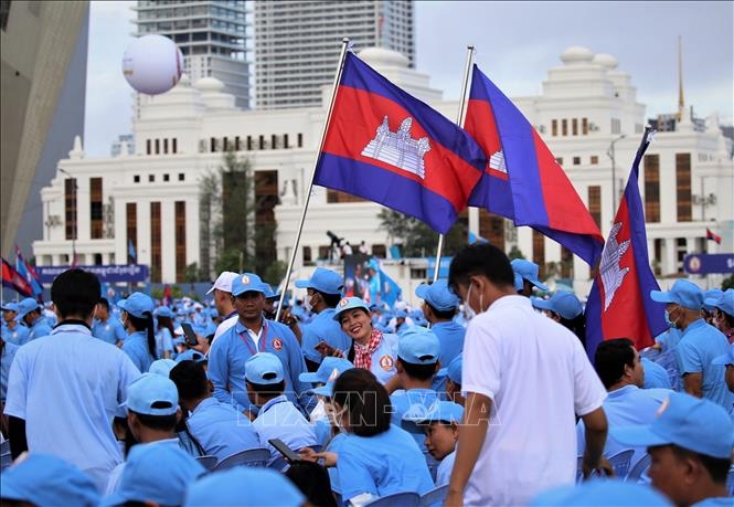 Điện mừng kỷ niệm 73 năm Ngày thành lập Đảng Nhân dân Campuchia