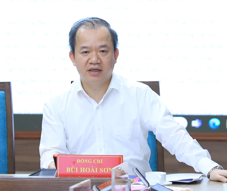 Tôn vinh giá trị của sen Hà Nội trong đời sống hiện nay