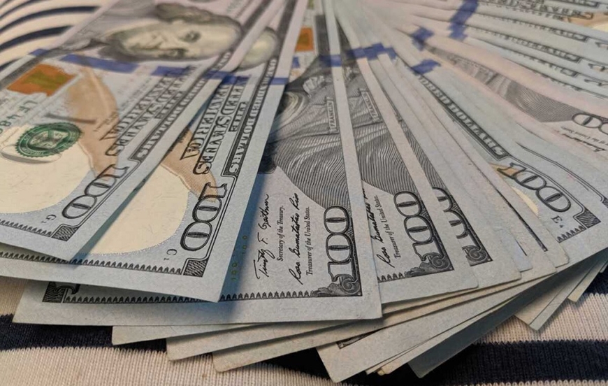 Tỷ giá USD hôm nay (6-7): Đồng USD bất ngờ giảm xuống dưới mốc 105