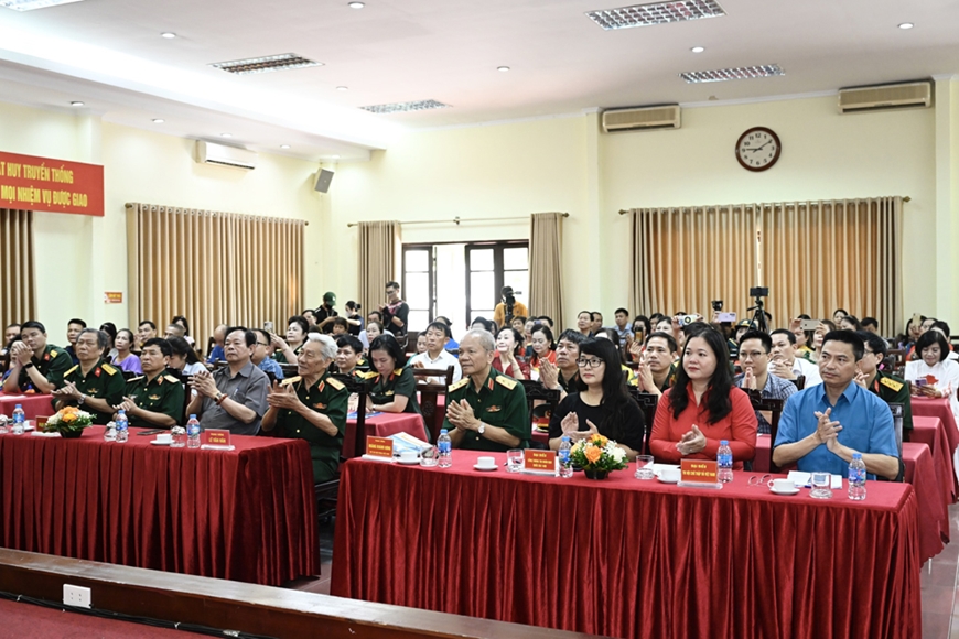 Chương trình tri ân liệt sĩ “Gọi tên những vì sao đất nước”