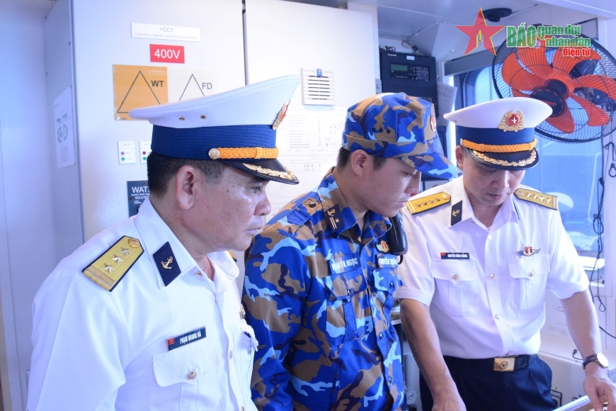 Tàu buồm 286 - Lê Quý Đôn rời quân cảng Nha Trang, lên đường thăm, giao lưu tại Indonesia và Brunei