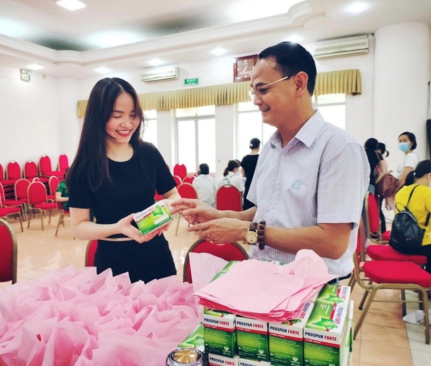 Công đoàn ngành Y tế Hà Nội khám sức khỏe miễn phí đợt 2 cho 100 nữ đoàn viên, người lao động