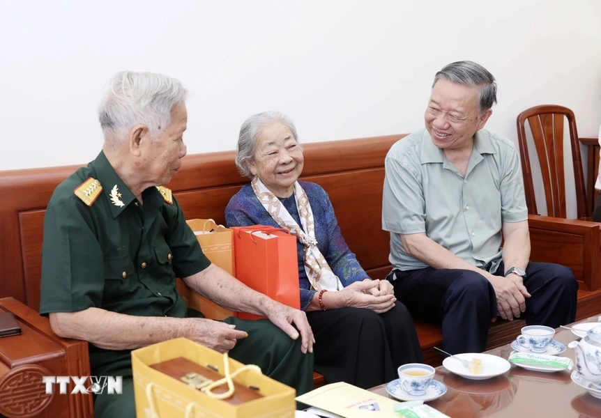 Chủ tịch nước Tô Lâm gặp mặt lãnh đạo chủ chốt tỉnh An Giang