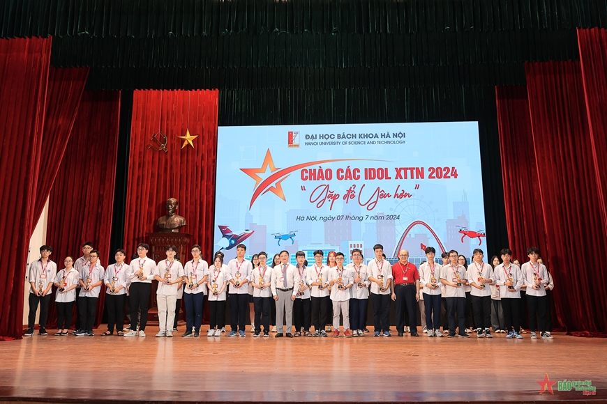 Hơn 2.000 sinh viên tài năng "dạm ngõ" Đại học Bách khoa Hà Nội