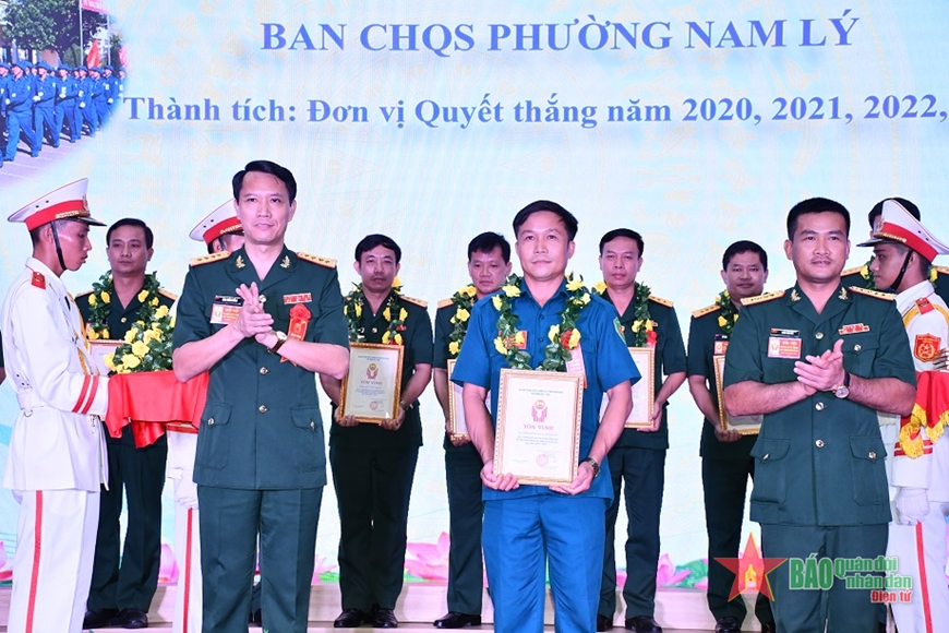 Tôn vinh “Những bông hoa Quyết thắng" trên quê hương Quảng Bình