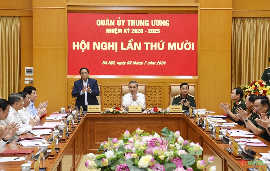 Chủ tịch nước Tô Lâm và Thủ tướng Phạm Minh Chính dự Hội nghị Quân ủy Trung ương lần thứ mười