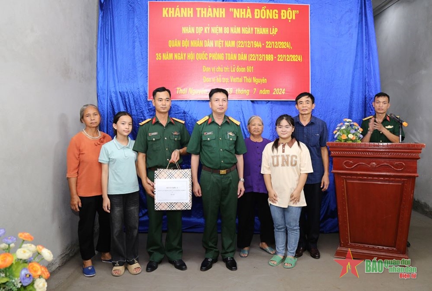 Lữ đoàn Thông tin 601 (Quân khu 1): Khánh thành, bàn giao “Nhà đồng đội”