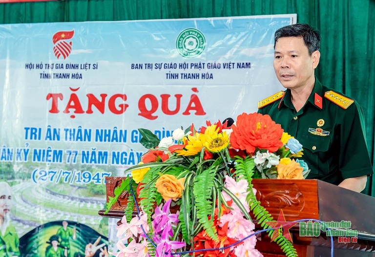 Thanh Hóa: Hơn 50 triệu đồng trao tặng thân nhân các gia đình liệt sĩ