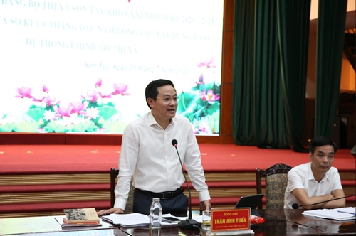 Thị xã Sơn Tây: Tập trung triển khai nhiệm vụ trọng tâm 6 tháng cuối năm