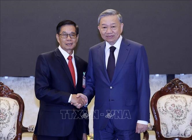 Chủ tịch nước Tô Lâm tiếp Chủ tịch Hội Hữu nghị Lào - Việt Nam và Chủ tịch Mặt trận Lào xây dựng đất nước