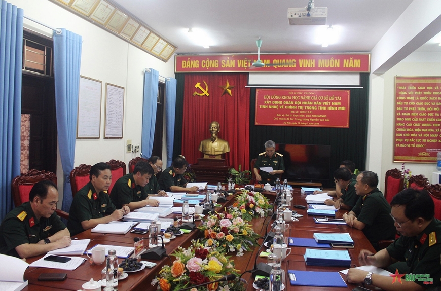 Hội đồng khoa học đánh giá cao đề tài “Xây dựng Quân đội nhân dân Việt Nam tinh nhuệ về chính trị trong tình hình mới”