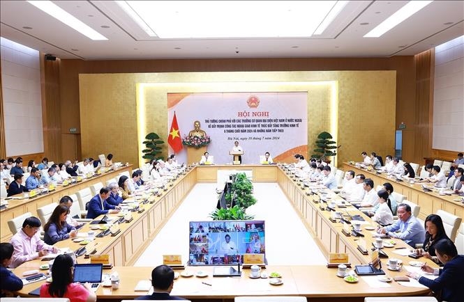 Thủ tướng Phạm Minh Chính: Phát huy hiệu quả hơn nguồn lực của cộng đồng 6 triệu người Việt Nam ở nước ngoài