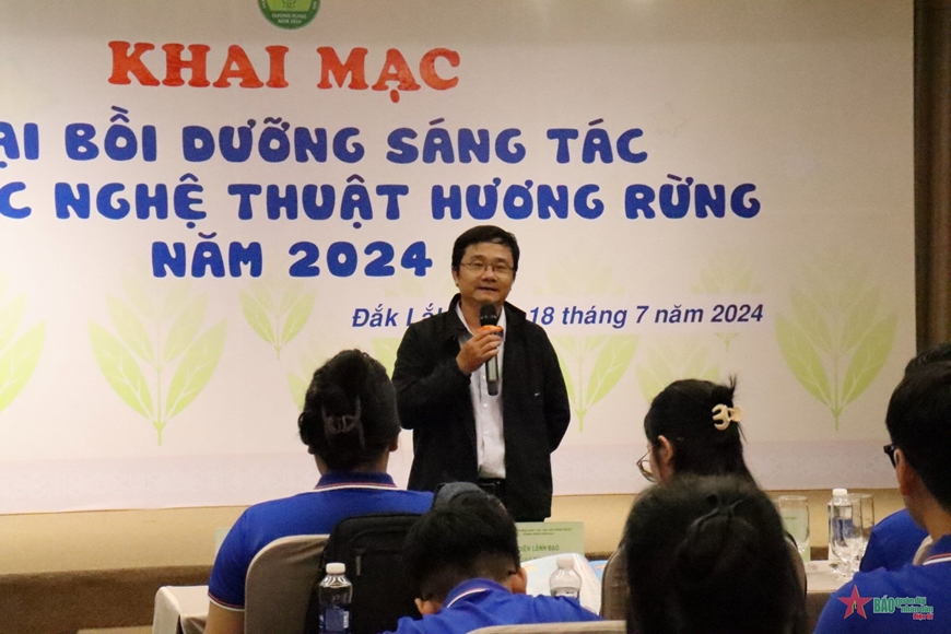 Đắk Lắk khai mạc Trại bồi dưỡng sáng tác văn học nghệ thuật cho học sinh