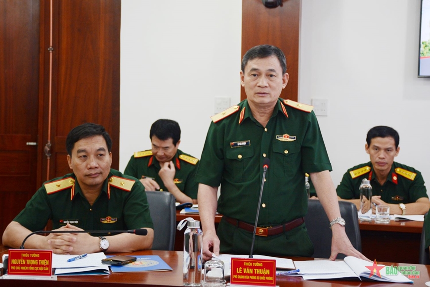 Thượng tướng Vũ Hải Sản thăm, kiểm tra Trường Sĩ quan Thông tin