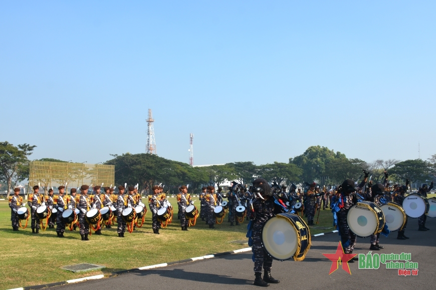 Đoàn công tác Tàu buồm 286 - Lê Quý Đôn thăm, giao lưu tại Học viện Hải quân Indonesia