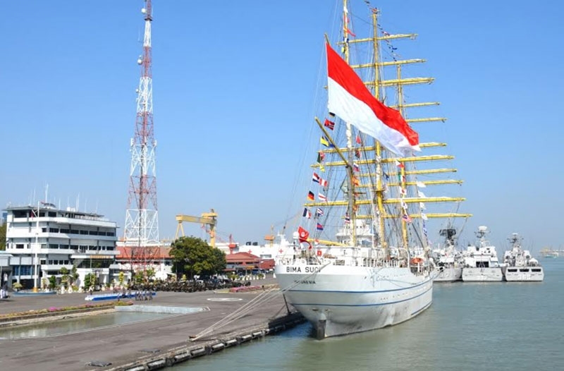 Tàu buồm 286 - Lê Quý Đôn rời Indonesia, lên đường đi thăm, giao lưu với Hải quân Brunei
