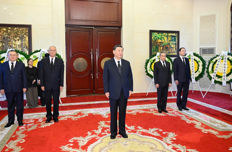 Tổng Bí thư, Chủ tịch Trung Quốc Tập Cận Bình viếng Tổng Bí thư Nguyễn Phú Trọng tại Đại sứ quán Việt Nam ở Trung Quốc