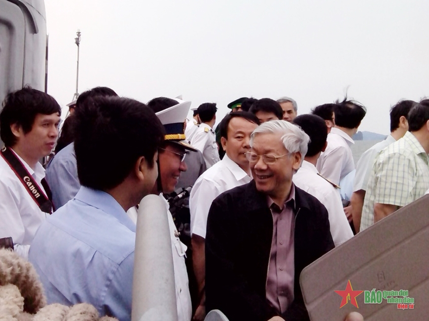 Tổng Bí thư Nguyễn Phú Trọng dành sự quan tâm, tình cảm đặc biệt đối với Bộ đội Hải quân