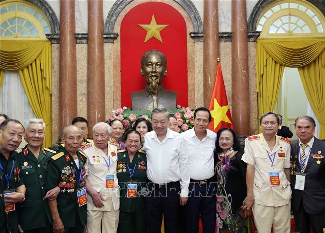 Chủ tịch nước Tô Lâm: Cần tiếp tục giải quyết tốt các chế độ, chính sách cho người có công