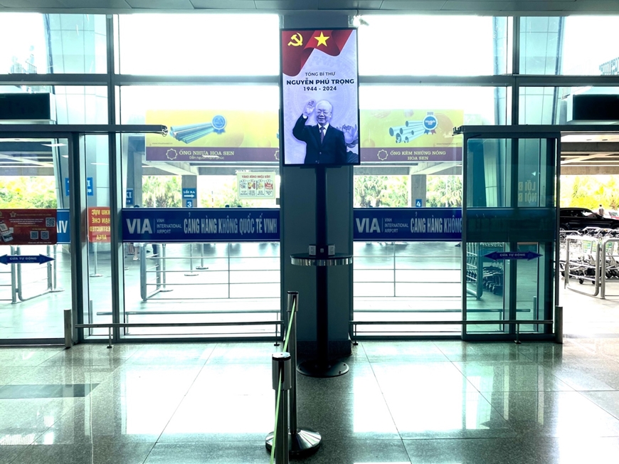 Phục vụ tận tình, chu đáo các chuyến bay đưa, đón đại biểu trong nước, quốc tế tham dự Quốc tang Tổng Bí thư Nguyễn Phú Trọng