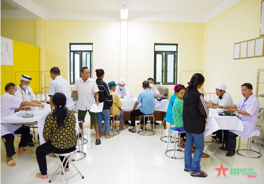 Khám bệnh miễn phí cho 500 người dân và các hộ gia đình khu vực biên giới Thanh Hóa