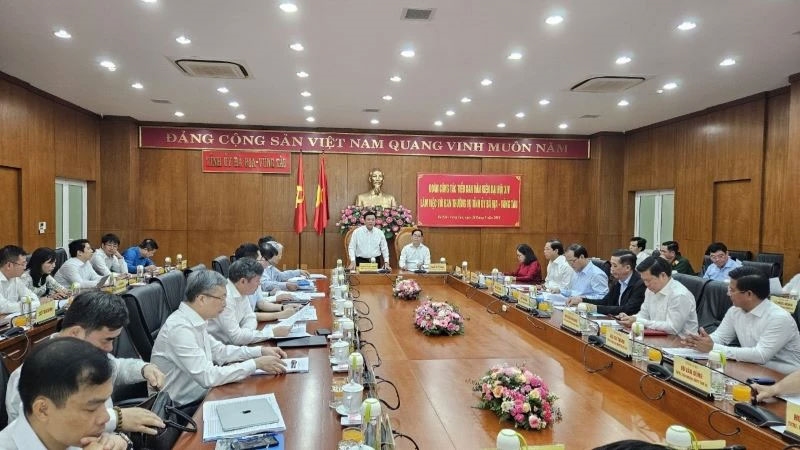 Ủy viên Bộ Chính trị Nguyễn Xuân Thắng: Việc xây dựng Văn kiện cho nhiệm kỳ tới là rất quan trọng