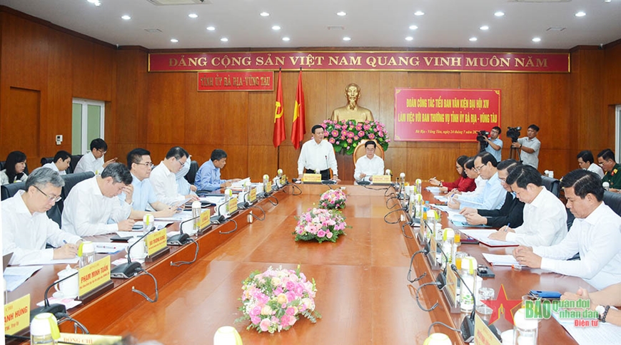 Đoàn Tiểu ban Văn kiện Đại hội XIV của Đảng làm việc với Ban Thường vụ Tỉnh ủy Bà Rịa-Vũng Tàu