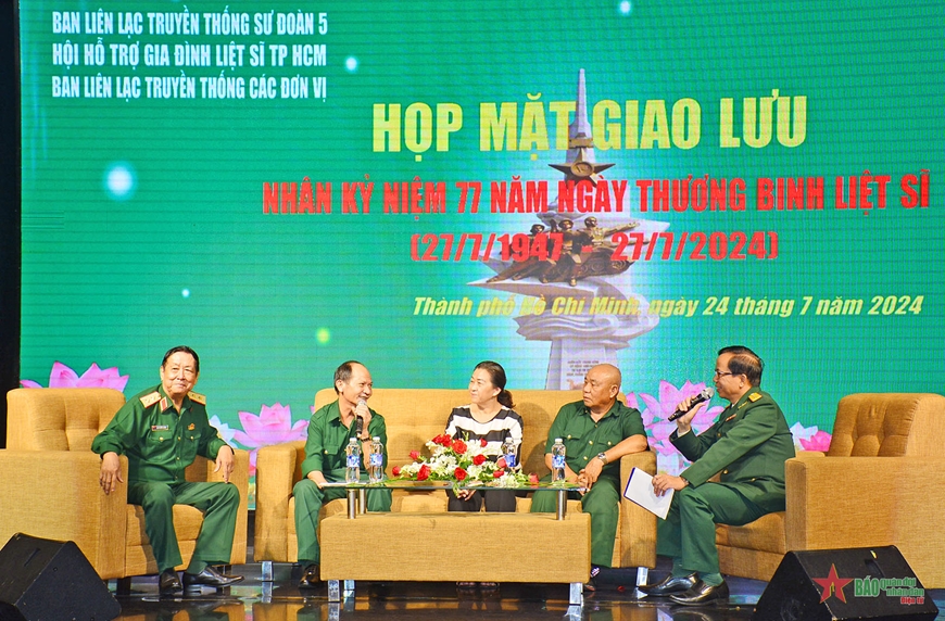 Họp mặt, tặng quà tri ân 113 thương binh nặng