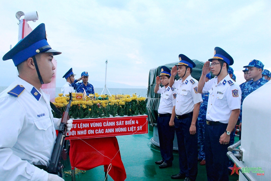 Bộ tư lệnh Vùng Cảnh sát biển 4: Phát huy đạo lý “uống nước nhớ nguồn”